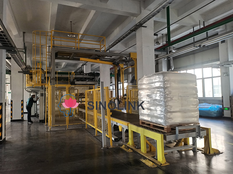 全自動ロータリーアームストレッチラッパー