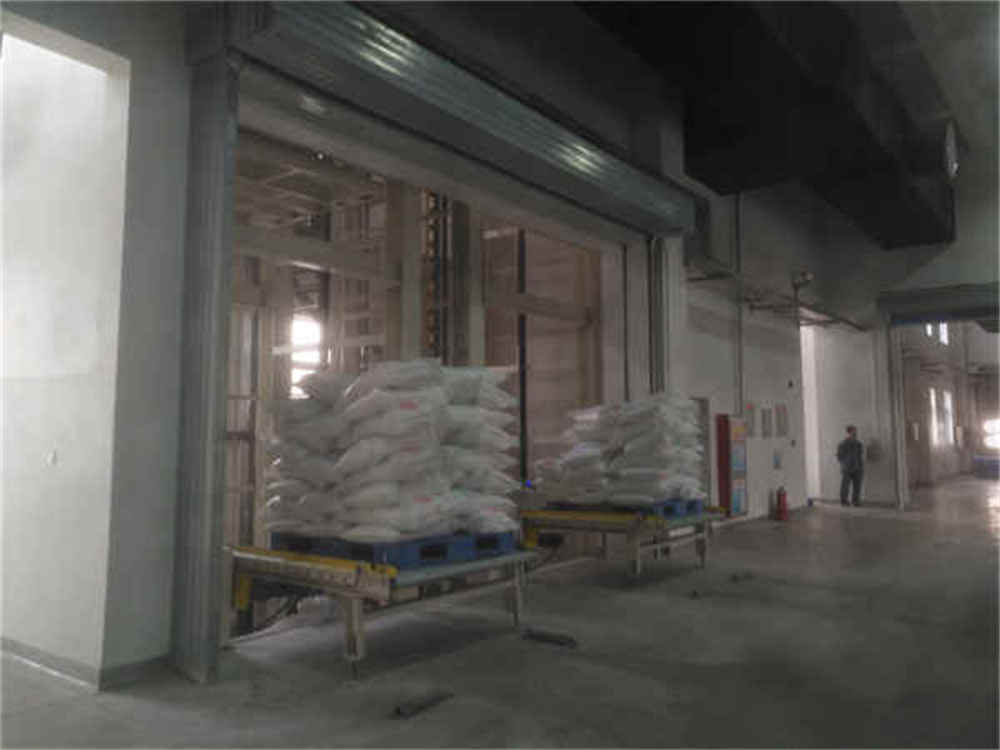 全自動無人重荷重垂直昇降コンベヤ