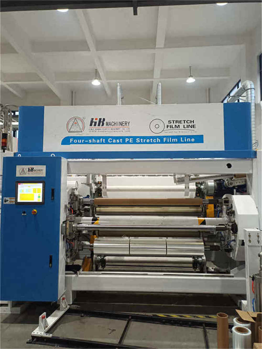 パレット包装機は包装フィルムを使用します