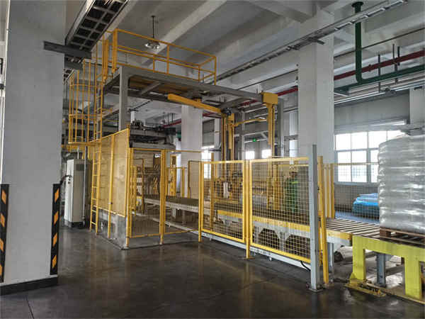 ZL1800FZ-PL 回転アームストレッチフィルムラッパー