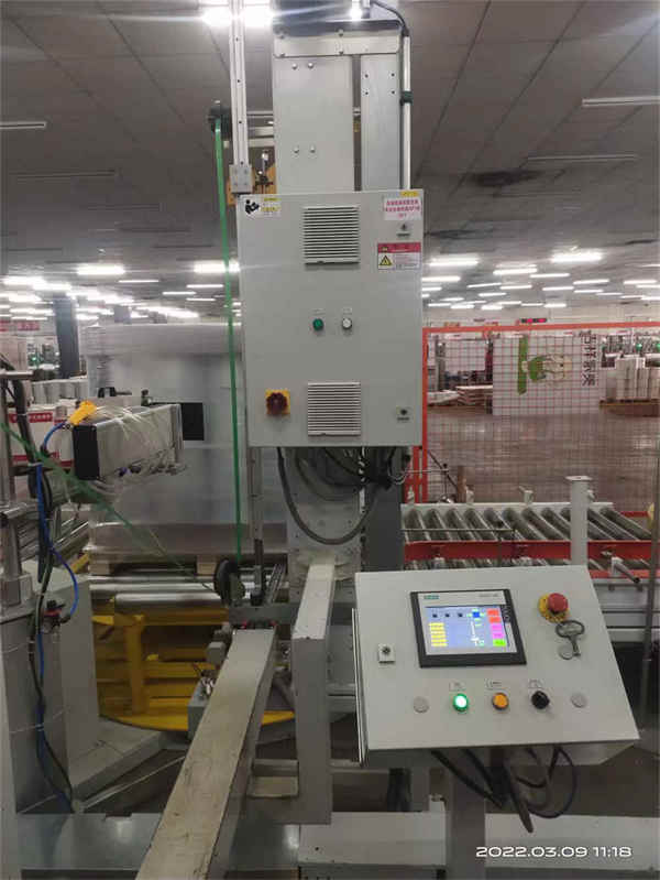 全自動垂直パレットストラップ