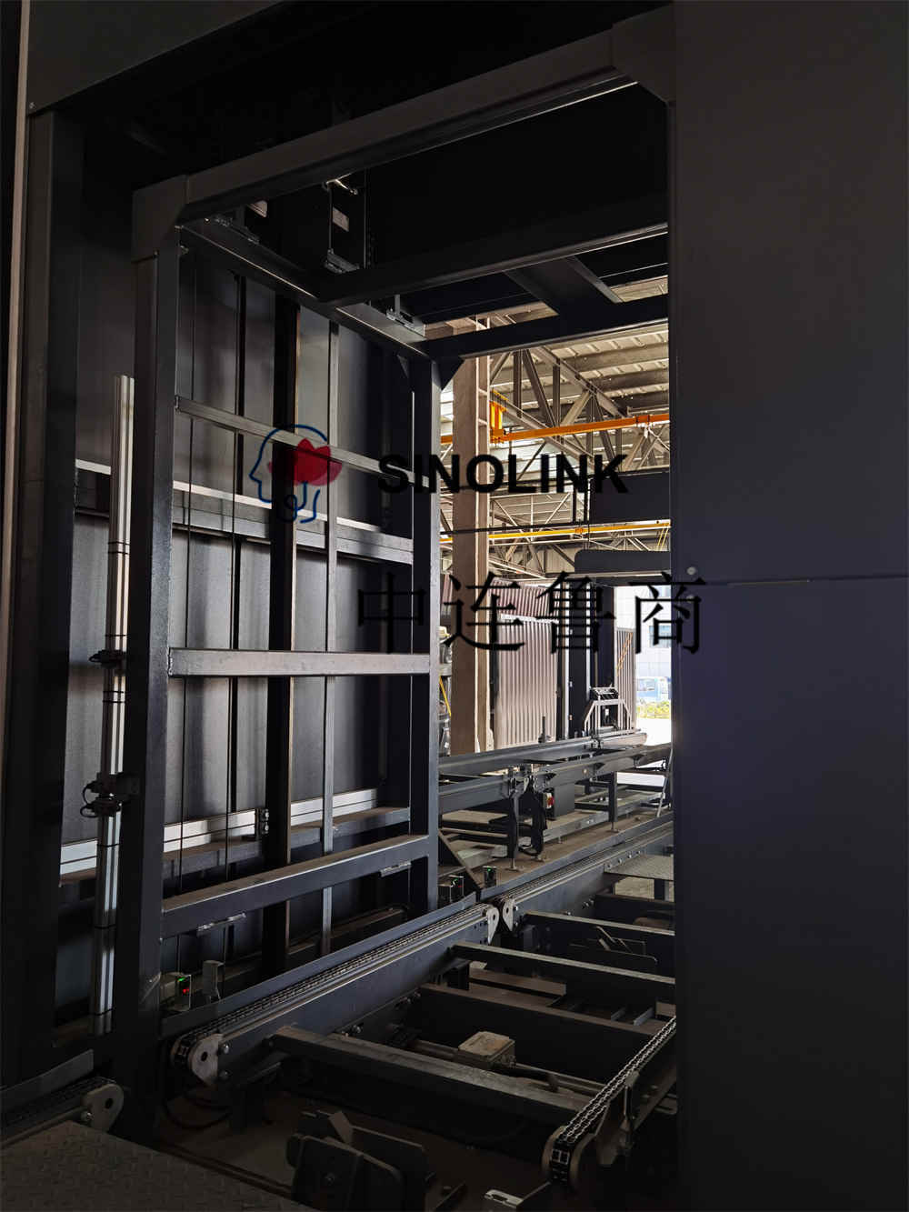 全自動無人重荷重垂直昇降コンベヤ