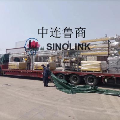 トレーラー3台分の商品を顧客に配送