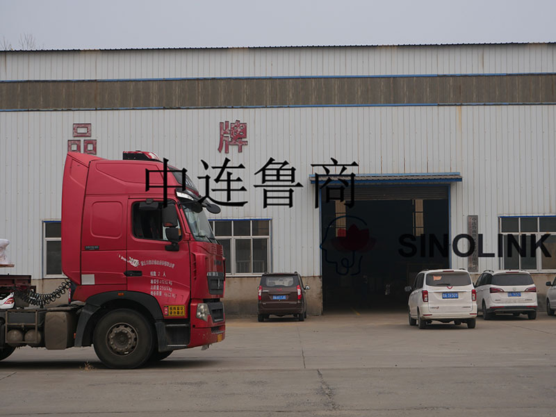 結束機納入写真 Delivery Pictures of Strapping Machine