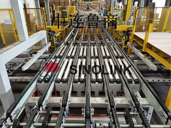 チェーンプレートコンベアライン chain plate conveyor line