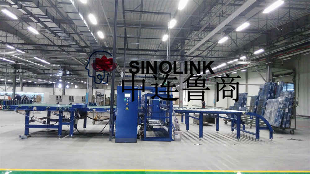 自動ドアと窓の広い水平包装巻線包装機 Automatic Door And Window Wide Horizontal Wrapping Winding Packaging Machine