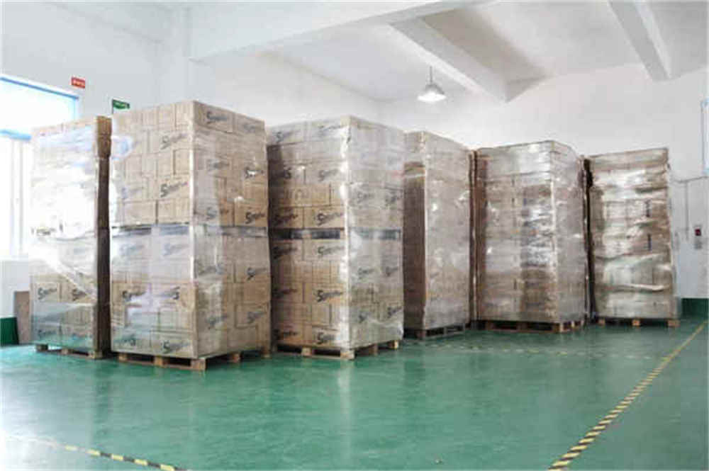 Hot Sales 20um/25um Wrapping PE Hand Use Stretch Film