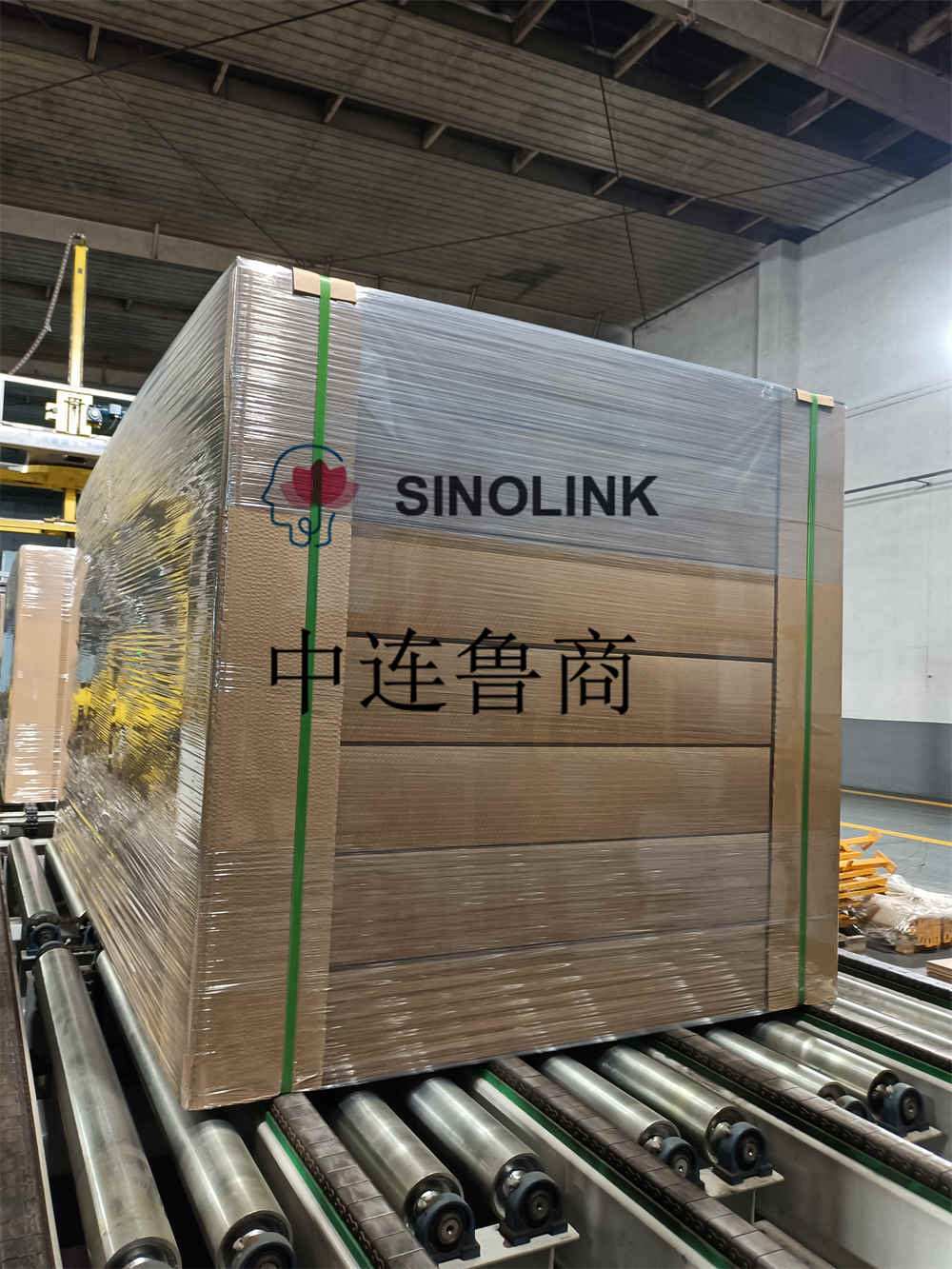 PE上部と下部をカバーするパッケージフィルム