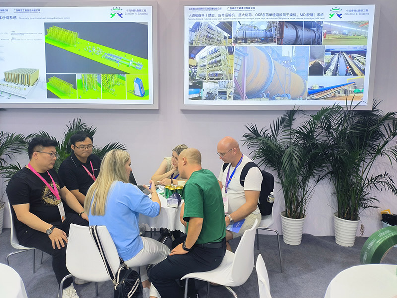 上海国際家具機械・木工機械見本市 Shanghai International Furniture Machinery&Woodworking Machinery Fair